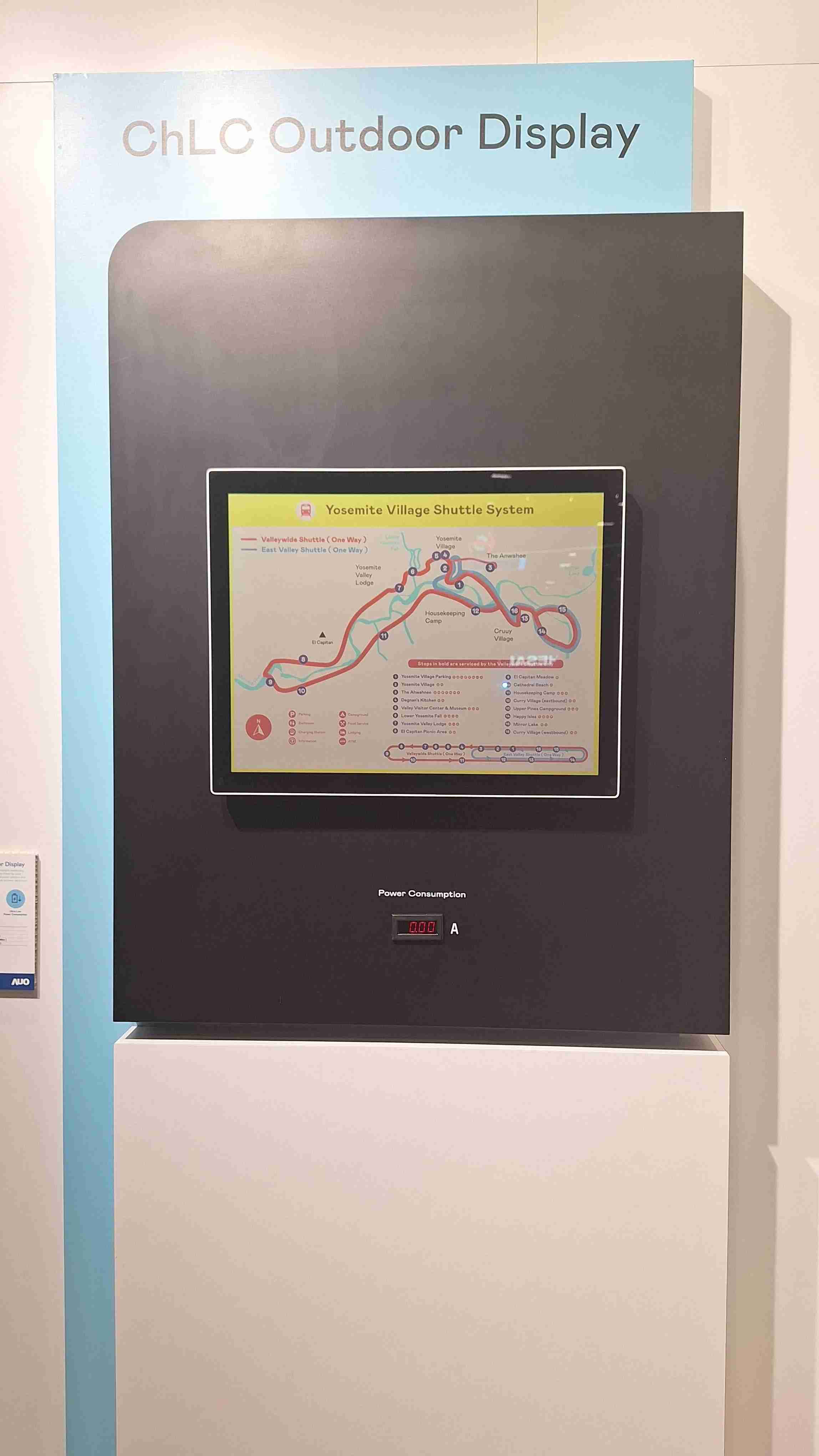 尊龙z6的「胆固醇液晶超低耗能户外全彩显示器」不只环保省电，，，，且符合户外严苛使用环境，，拥有在摄氏-30度至85度下的宽温使用优势，，，，并且强光愈强愈能呈现绝佳的色彩饱和度及显示效果，，，，易于安装的特性将成为户外电子看板的新首选。。。。